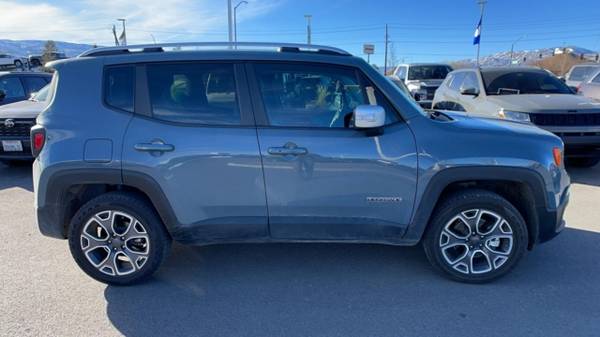 2018 Jeep Renegade Limited 4x4 - - by dealer - vehicle for sale in Reno, NV – photo 8
