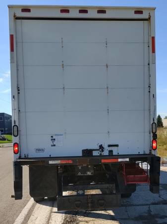 2001 International 4900 Straight Truck for sale in Niles, IN – photo 9