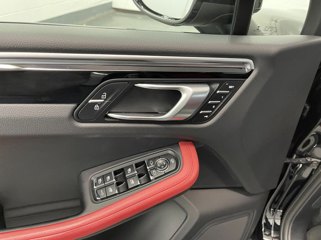 2020 Porsche Macan S AWD for sale in PUYALLUP, WA – photo 32