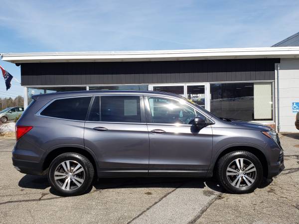 2017 Honda Pilot EX-L AWD, Leather, Roof, Apple CarPlay, Android for sale in Belmont, ME – photo 2