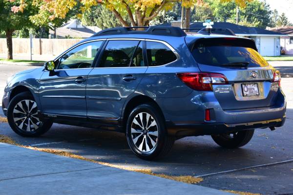 2017 Subaru Outback 3 6R LOW MILES - - by dealer for sale in Garden City, ID – photo 3