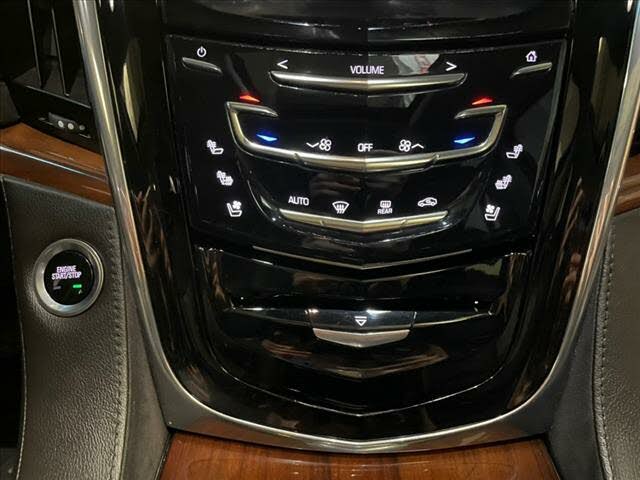 2017 Cadillac Escalade Luxury 4WD for sale in Plymouth, WI – photo 9