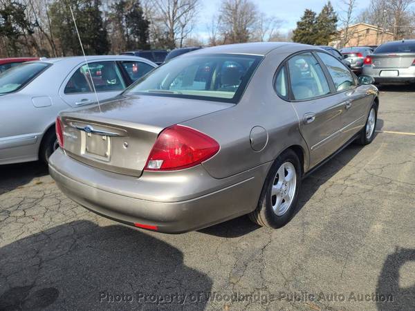 2002 Ford Taurus 4dr Sedan SES Standard FFV Co for sale in Woodbridge, District Of Columbia – photo 3