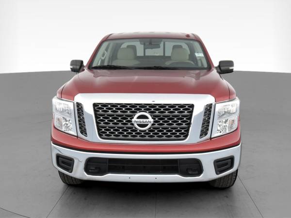 2017 Nissan Titan Crew Cab SV Pickup 4D 5 1/2 ft pickup Red -... for sale in Waco, TX – photo 17