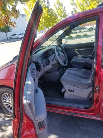 1998 Chrysler Town & Country LX AWD SMOGGED for sale in Redding, CA – photo 3