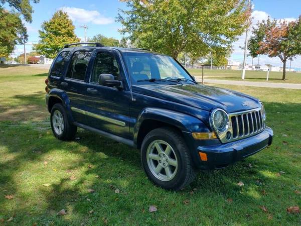 2005 Jeep Liberty Limited 4X4 (ONLY 107K Miles! for sale in Warsaw, IN – photo 7