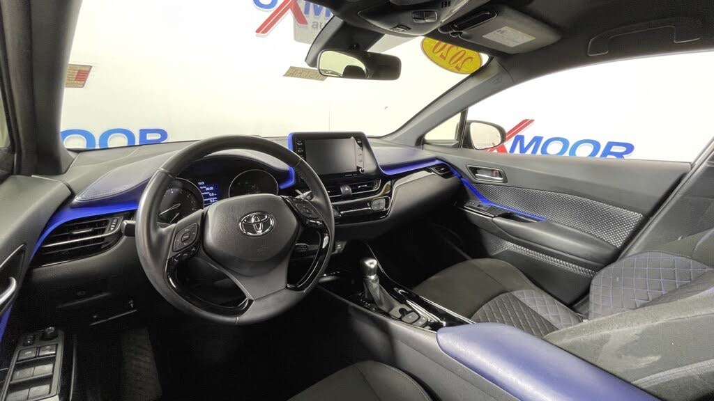 2020 Toyota C-HR XLE FWD for sale in Louisville, KY – photo 22