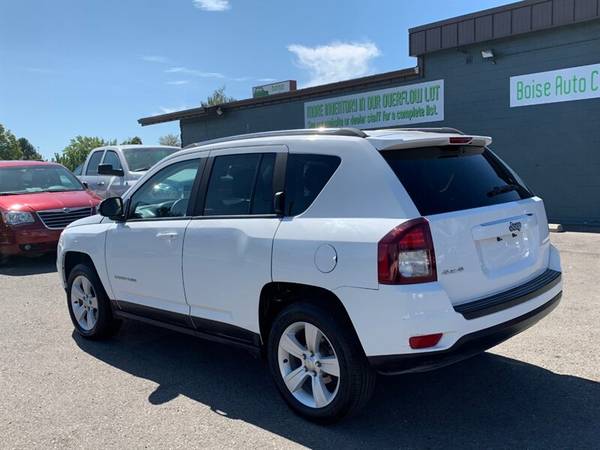 2014 Jeep Compass 4x4 - LIKE NEW!!! Stylish and Versatile SUV for sale in Boise, ID – photo 6