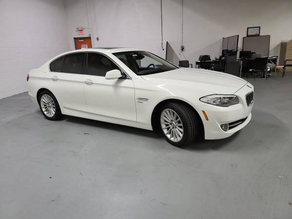2012 BMW 535xi Luxury Line Alpine White 88k miles Carfax Value... for sale in Northbrook, IL – photo 9