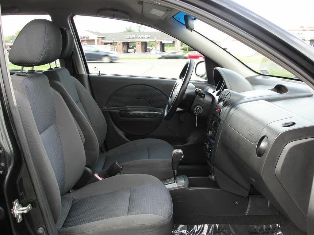 2007 Chevrolet Aveo 5 LS Hatchback FWD for sale in Manassas, VA – photo 10