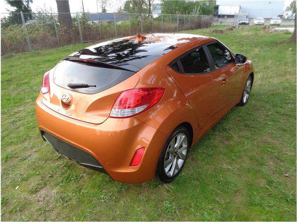 2017 Hyundai Veloster Value Edition Coupe 3D FREE CARFAX ON EVERY... for sale in Lynnwood, WA – photo 11