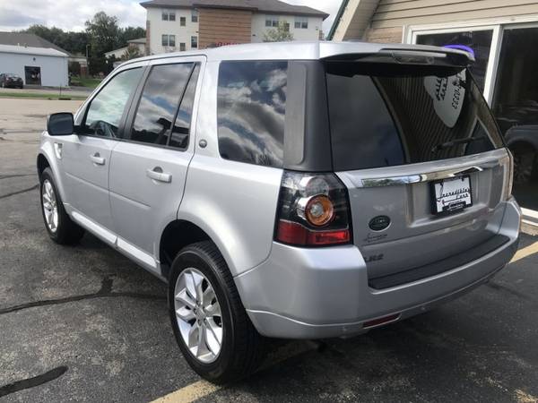 2015 LAND ROVER LR2 SE for sale in Cross Plains, WI – photo 4