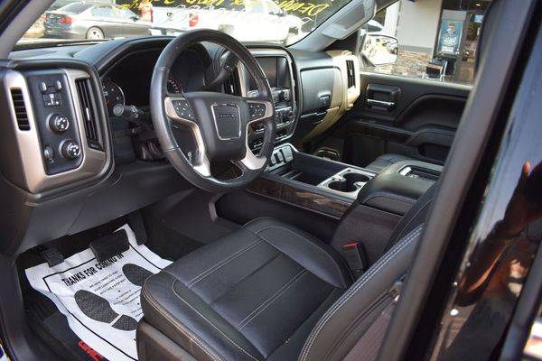 2016 GMC SIERRA DENALI 1500 CREW CAB 4WD - EZ FINANCING! FAST... for sale in Greenville, SC – photo 11