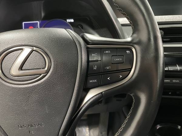 2019 LEXUS UX 200 Compact Luxury Crossover SUV Backup Camera for sale in Parma, NY – photo 16