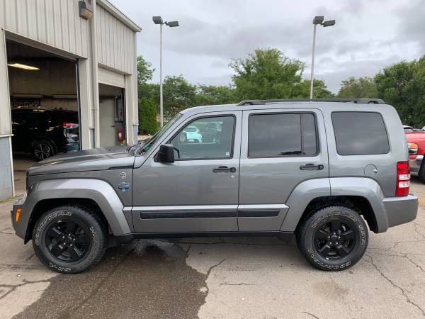 2012 Jeep Liberty Limited Arctic Edition 4WD for sale in Canton, MI