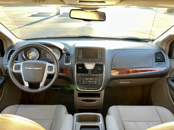 2016 Chrysler Town and Country Touring - - by dealer for sale in Raleigh, NC – photo 18