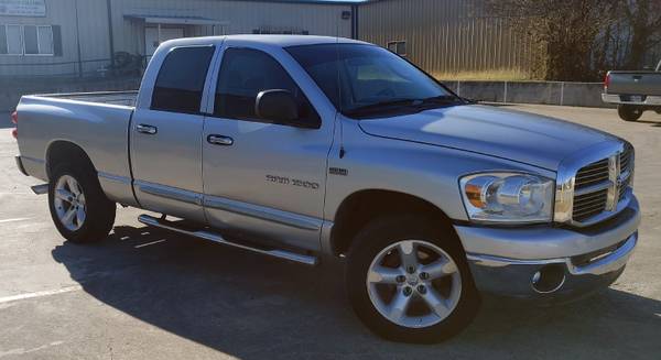 2007 DODGE RAM 1500 QUAD HEMI Looks & Drives Great, NEW for sale in San Marcos, TX – photo 2