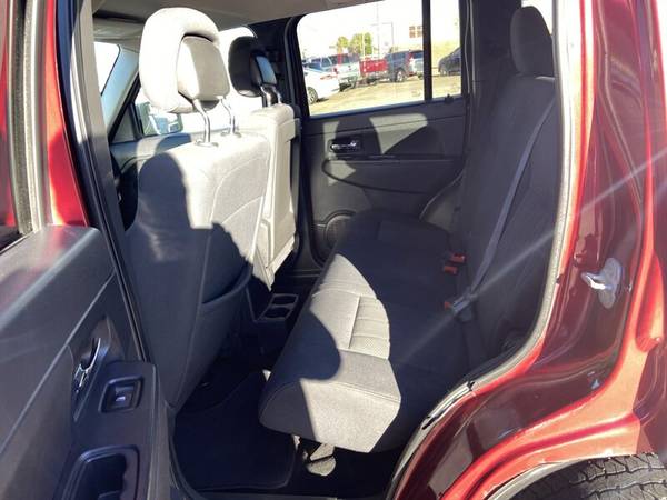 2012 JEEP LIBERTY 4X4 V6 AUTO ALL POWER OPTIONS RUNS GREAT! 156K! -... for sale in Tulsa, AR – photo 9