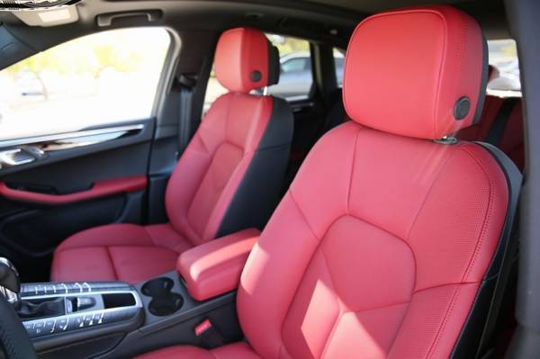 2019 Porsche Macan Base for sale in Mill Valley, CA – photo 15