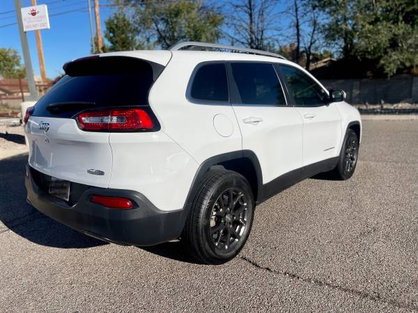 2016 Jeep Cherokee Latitude - - by dealer - vehicle for sale in Albuquerque, NM – photo 4