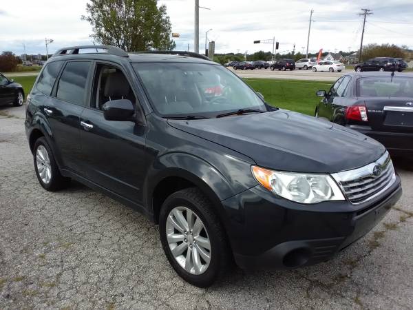 2012 SUBARU FORESTER, FINANCING AVAILABLE for sale in Green Bay, WI – photo 2