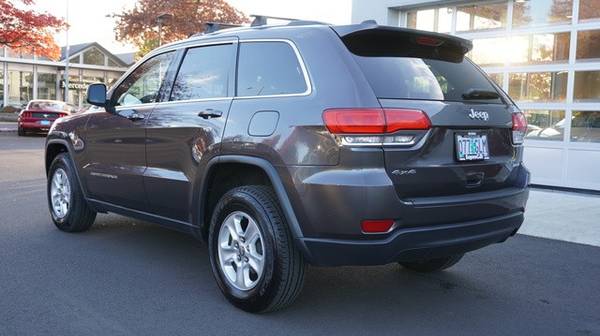 2014 Jeep Grand Cherokee 4x4 4WD 4dr Laredo SUV - cars & trucks - by... for sale in Eugene, OR – photo 3