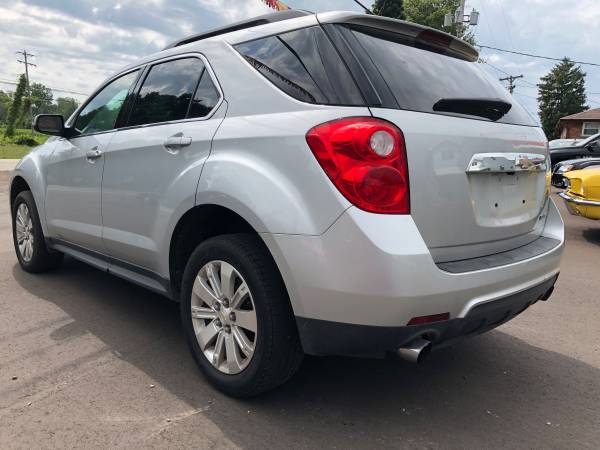 2010 Chevy Equinox 2LT fully LOADED! clean CARFAX (STK# 17-19) for sale in Davison, MI – photo 6