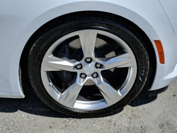 2018 Chevrolet Camaro coupe 1SS - Summit White for sale in Valdosta, GA – photo 10