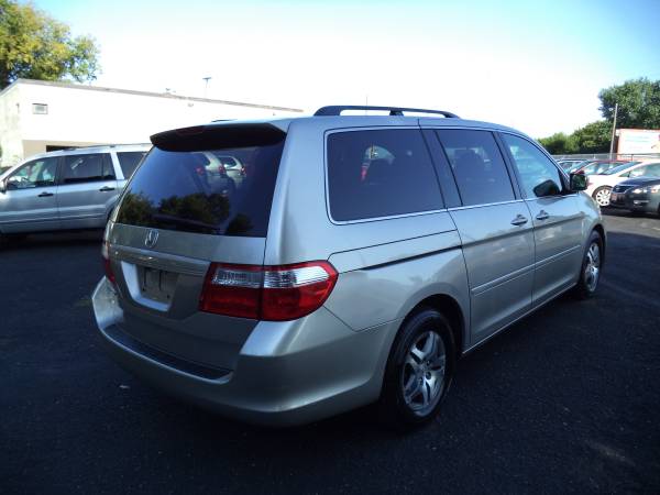 2007 Honda Odyssey EX-L 2 Owner,Leather, Sunroof, pwr doors, DVD 149k for sale in Saint Paul, MN – photo 4