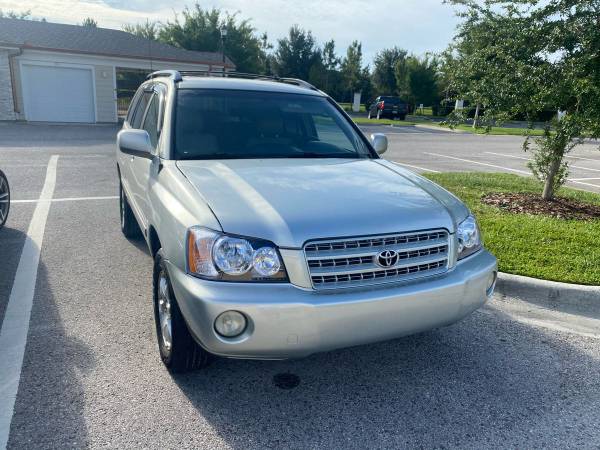 2003 Toyota Highlander V6 SUV low miles ice cold ac! - cars & for sale in TAMPA, FL – photo 2