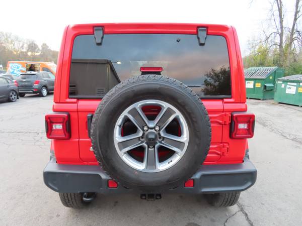 2018 RED JEEP WRANGLER SAHARA UNLIMITED - - by dealer for sale in Bloomfield, NY – photo 6