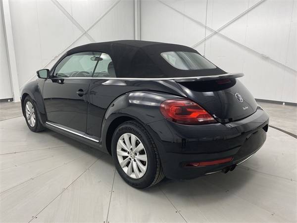 2018 Volkswagen BEETLE CONVERTIBLE 2 0T Coast - - by for sale in Chillicothe, OH – photo 7
