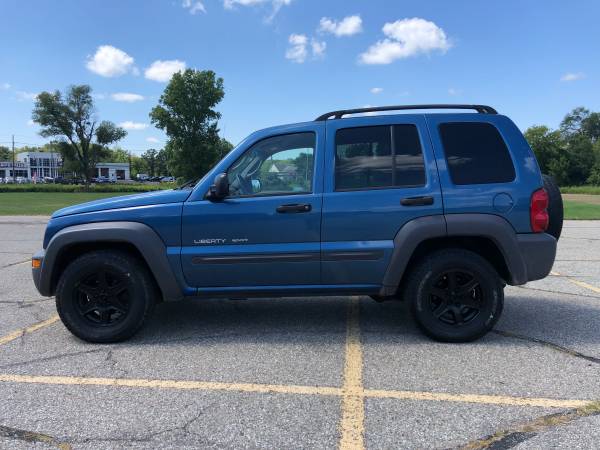 Accident Free! 2003 Jeep Liberty! 4x4! Best Buy! for sale in Ortonville, MI – photo 2