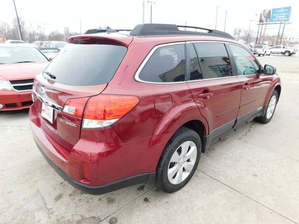2011 Subaru Outback 2 5i Limited Pwr Moon - - by for sale in Des Moines, IA – photo 3