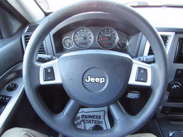 2010 Jeep Grand Cherokee Laredo suv Bright Silver Metallic - cars & for sale in San Diego, CA – photo 24