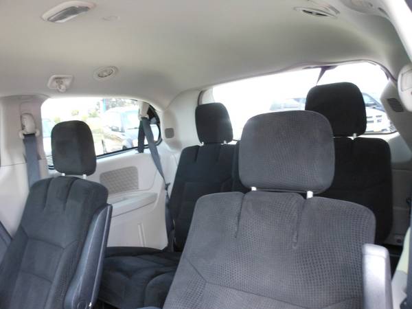 2016 *Dodge* *Grand* *Caravan* *Passenger* SXT Minivan mini-van grey for sale in Hawthorne, CA – photo 8
