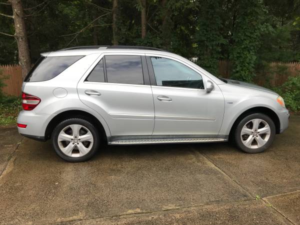 2010 Mercedes Benz ML350 Bluetec 4Matic AWD for sale in madison, CT – photo 2