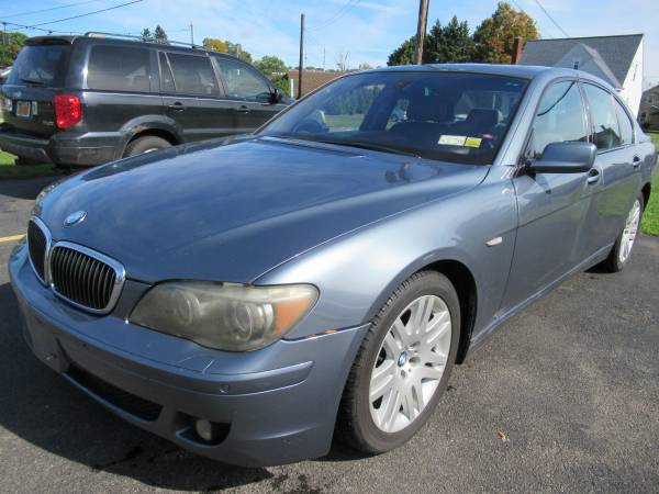 2006 bmw 750i navigation,leather drives good for sale in Johnson City, NY