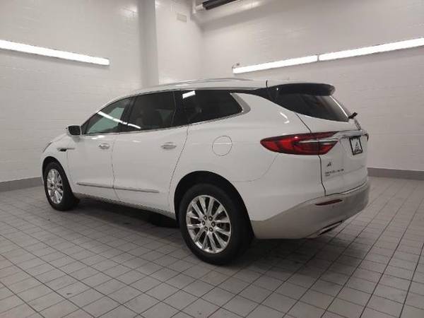 2020 BUICK ENCLAVE PRICED BELOW KBB PRICE 41, 939 OUR PRICE - cars & for sale in Green Bay, WI – photo 15