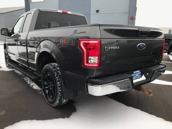 2017 Ford F150 Super Cab XLT - - by dealer - vehicle for sale in Rogers, MN