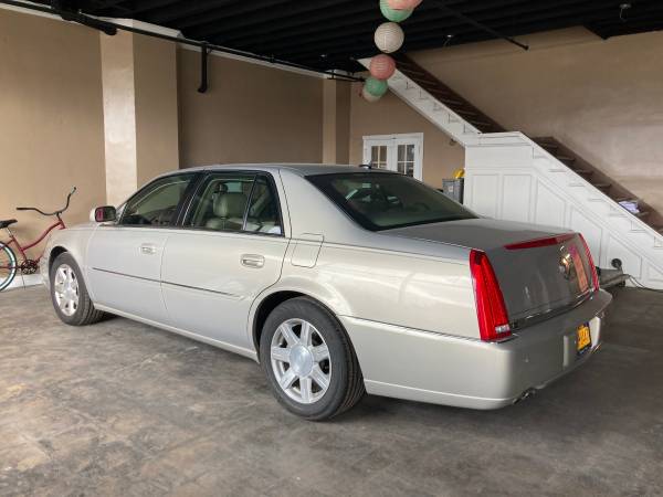 2007 Cadillac DTS Base for sale in Buffalo, NY – photo 4