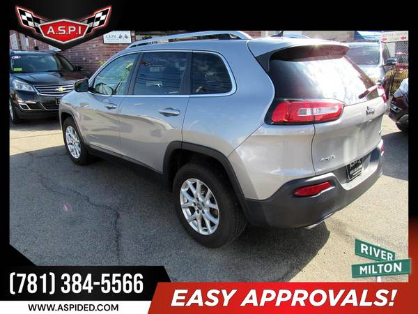 2015 Jeep Cherokee Latitude PRICED TO SELL! - cars & trucks - by... for sale in dedham, MA – photo 7