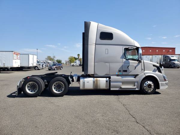 Volvo 670 Semi Truck 2016 for sale in Fort Worth, TX – photo 6