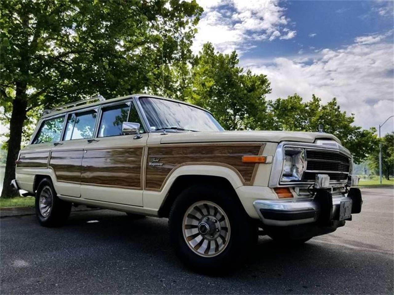 1986 Jeep Grand Wagoneer for sale in Long Island, NY – photo 2