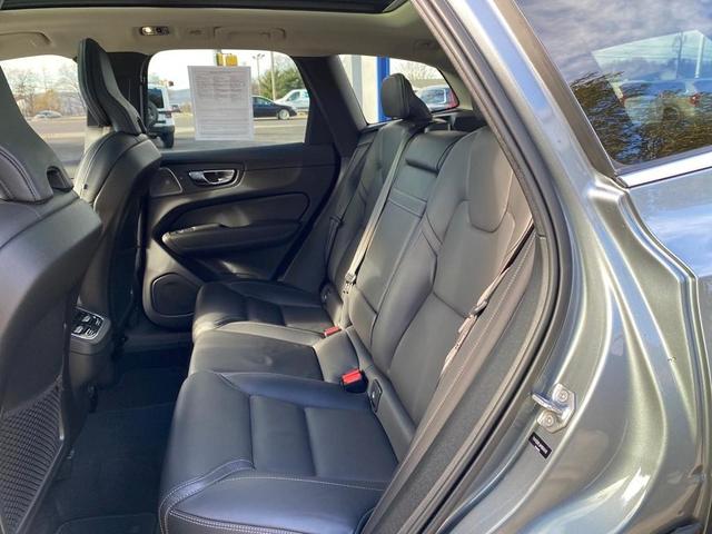2021 Volvo XC60 T5 Inscription for sale in Pittston, PA – photo 33