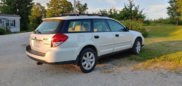 Subaru Outback 2.5i 2008 for sale in St. Albans, VT – photo 3