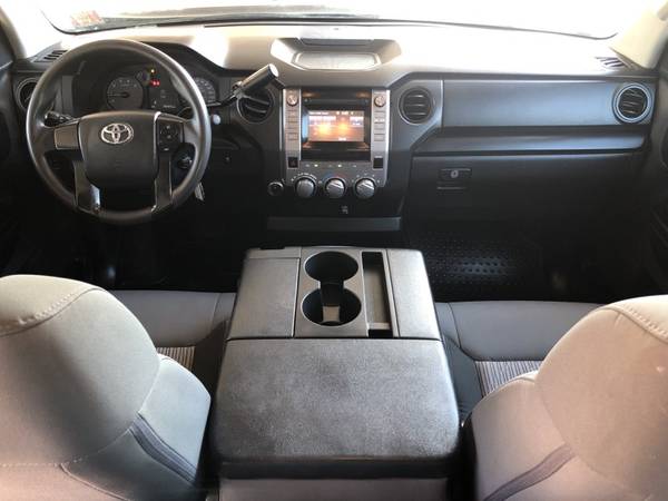 2014 Toyota Tundra 4WD Truck SR5 pickup Magnetic Gray Metallic for sale in Tucson, AZ – photo 24