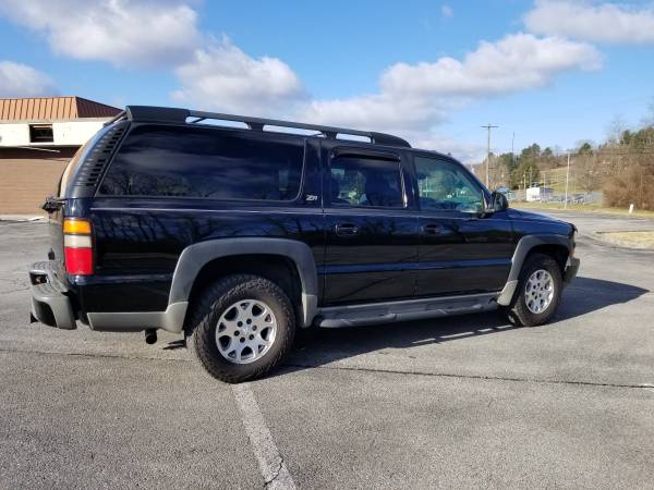 2004 Chevy Suburban Z71 Edition 4WD - 3RD Row! for sale in Bristol, TN – photo 4