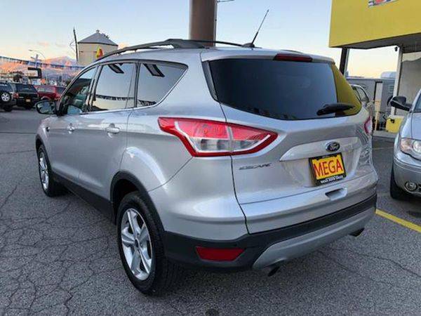 2014 Ford Escape SE AWD 4dr SUV -ALL CREDIT WELCOME!! for sale in Wenatchee, WA – photo 4