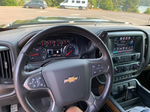 2018 Chevrolet Silverado 2500 LTZ Pickup for sale in Florence, OR – photo 11